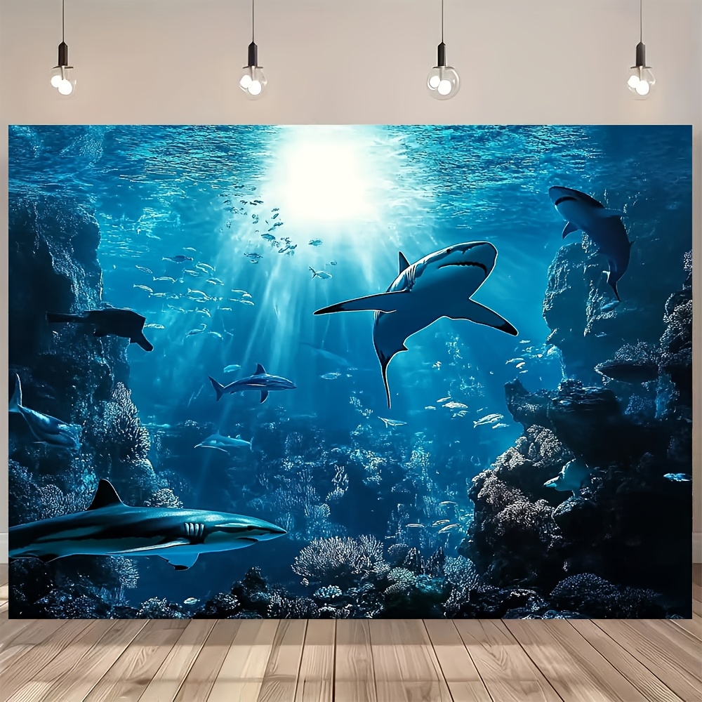 Marine Aquarium & Regional Centre - Majestätischer Tiefsee-Hai Wandteppich Blauer Ozean Meereslebewesen